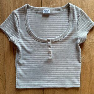 Cute little tee, NWOT, XS